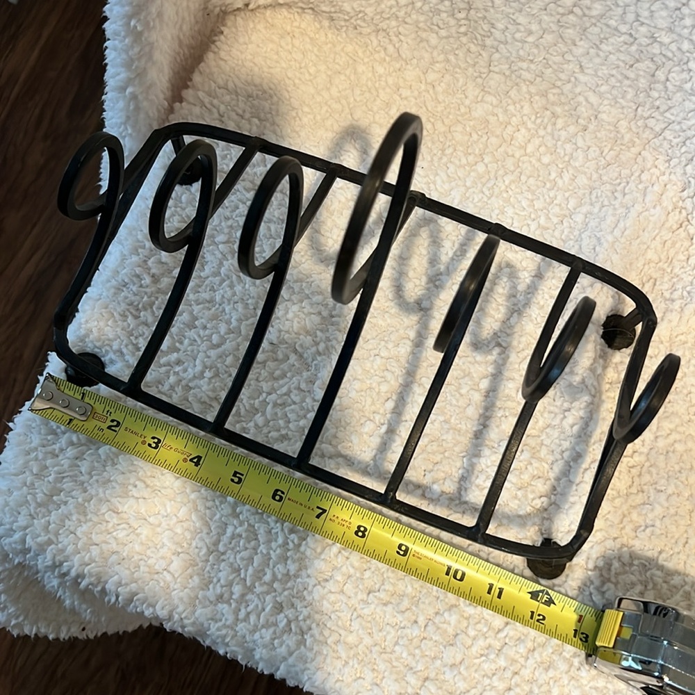 Antique Cast Iron Magazine Rack. 12” long, 7” wide. Circa 1950s. - Picture 3 of 5